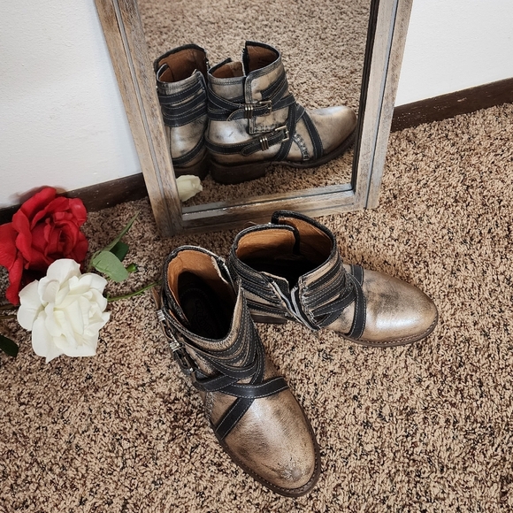 NEW Freebird Redmond NIB Ankle Boots Moto Western Bohemian Booties Harness Fall - Picture 16 of 16